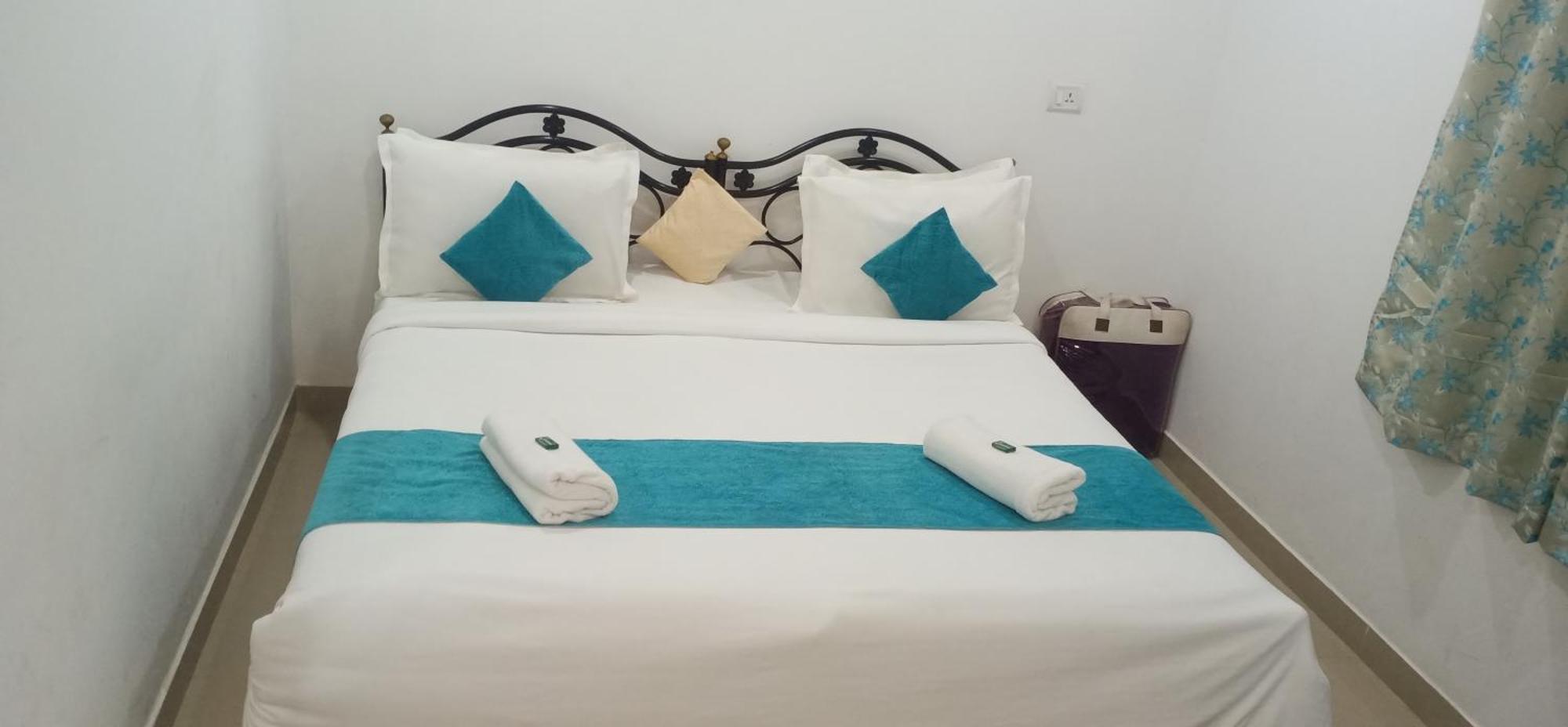 Casa Somanjo Inn Калангут Екстер'єр фото